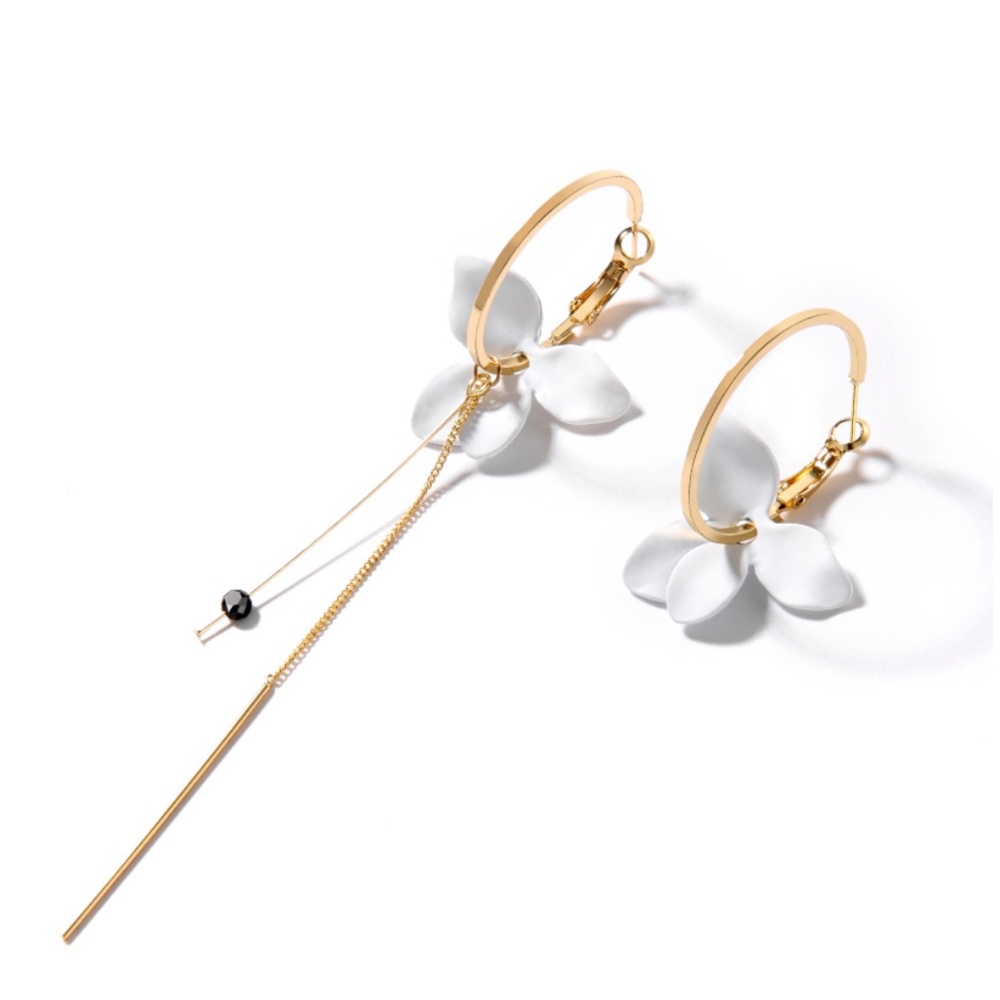 🌺Boho White flower Gold Tassel Chain drop Earring - Picture 2 of 16